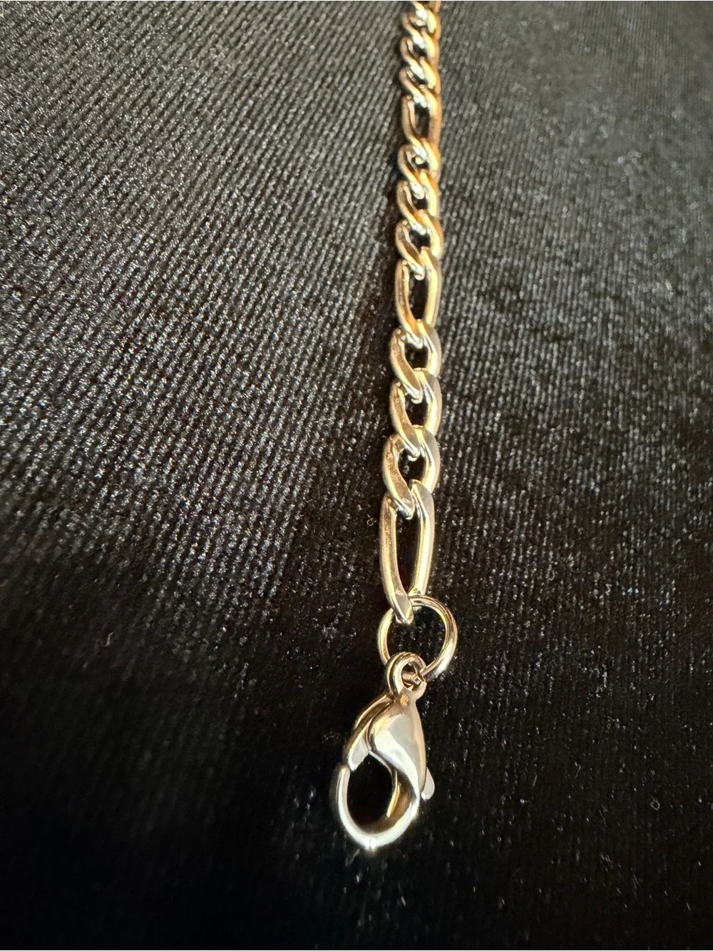 18K White Gold Filled Figaro 7.5 in 5MM Bracelet Lobster Clasp Will Not Tarnish
